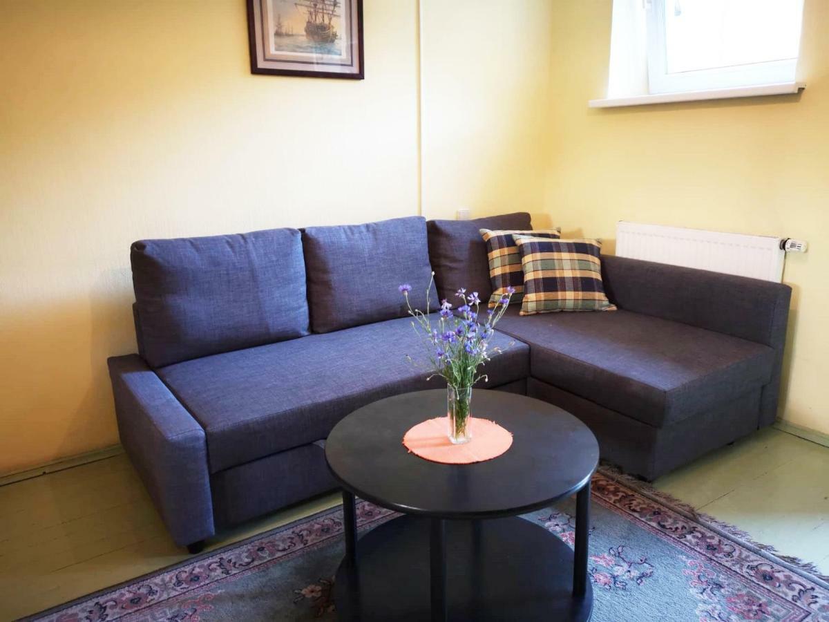 Info Hotel Apartments Паланга Экстерьер фото